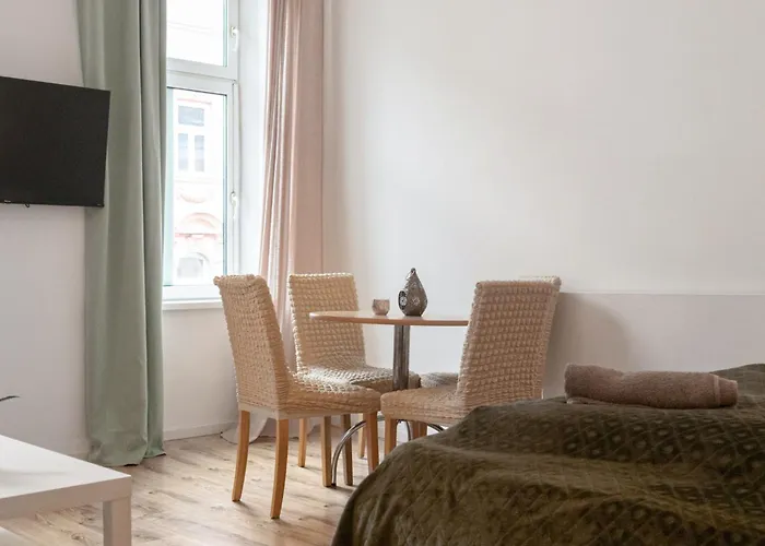 Apartment Charming 2br In The Heart Of