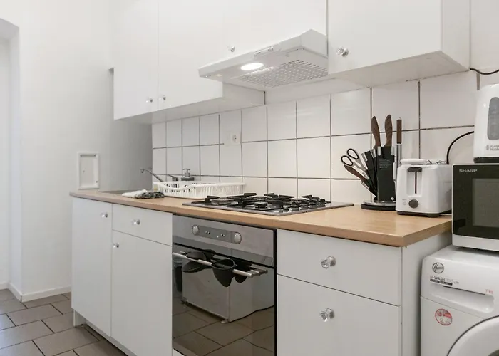 Charming 2br In The Heart Of Apartment Vienna